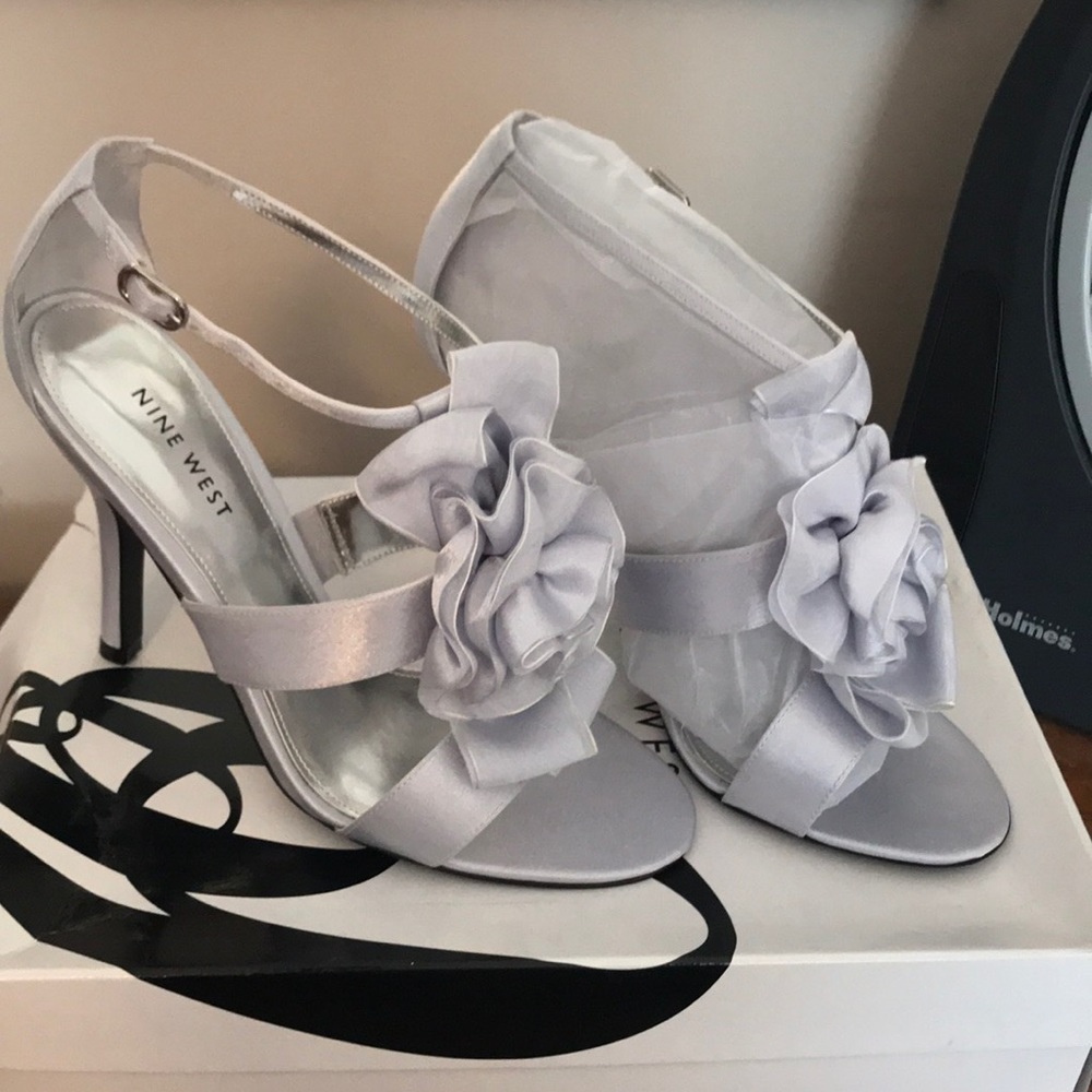 Nine West dressy heels